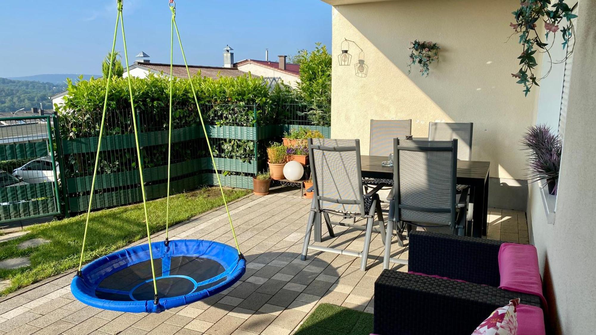 Neu! Apartment! 7km Saarbruecken! Terrasse, Garten! Apartment *